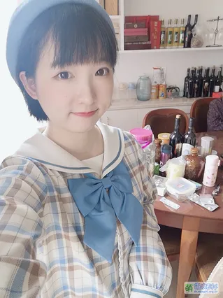 Mihu zzZ (Wu Zheru)