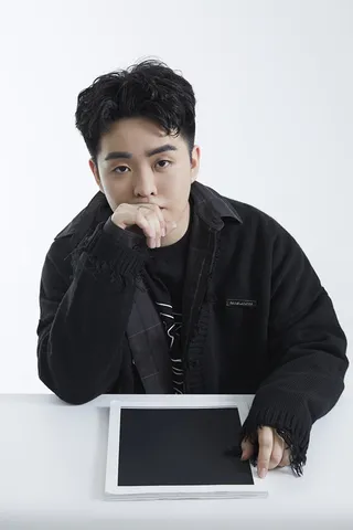 Han Yuze 