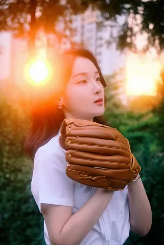 Soo-hyun (Su-hyun) (RN: Soohyun Ahn)
