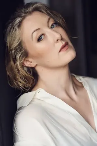 Julia McIlvaine