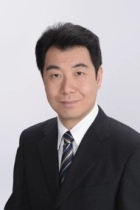 山岸治雄