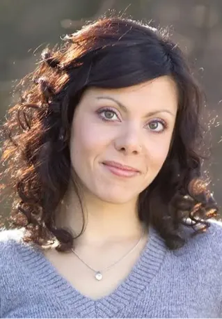 Shandra Schadt