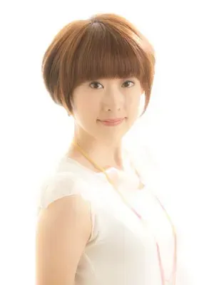 Hana Akino