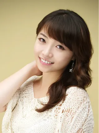 Cho Kyung-yi (Jo Kyeong-i/Jo Kyoung-i)