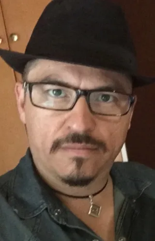 Carlos Hernández