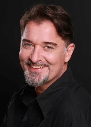 Zvika Fohrman