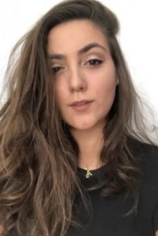 Amanda Tavares