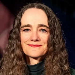 Elinor Holt