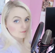 Francis Dichmann (PeachyFranny)