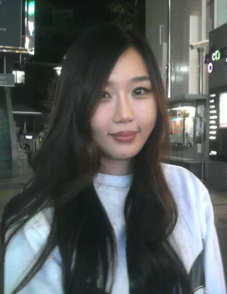 Jung Yoo-mi 