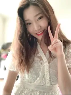 Yoon Eun-seo (윤은서)