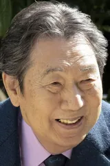 Shunsuke Kikuchi