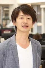 Kensuke Hokari